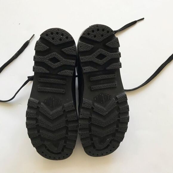 Palladium black combat boots EUC size 3.5Y - Picture 9 of 10